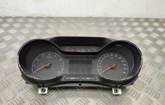 Opel Grandland X Speedometer (instrument cluster) 9822637980