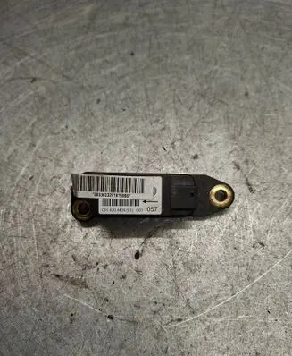 Mercedes-Benz C W203 Airbag deployment crash/impact sensor 0018204426