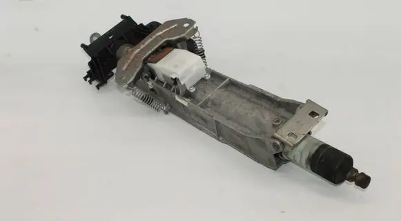 Steering wheel axle set