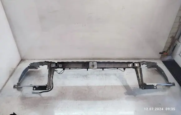 Land Rover Freelander 2 - LR2 Top upper radiator support slam panel 6G918653AA