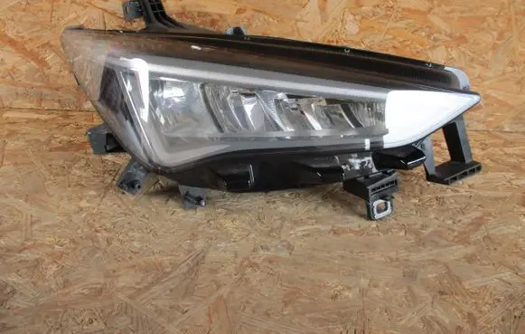 Cupra Born Headlight/headlamp 10F941008J