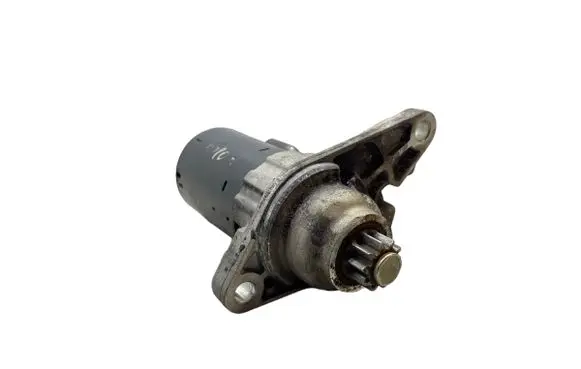 Volkswagen Golf V Starter motor K5402