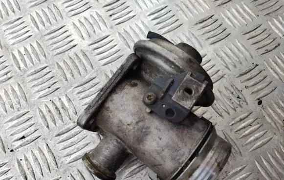 BMW 5 E60 E61 EGR valve