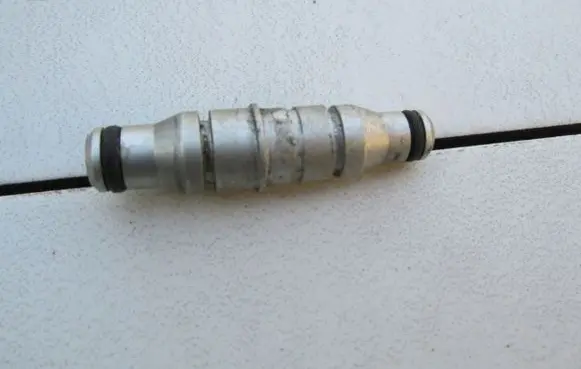 Ford Mondeo Mk III ABS pump bracket 