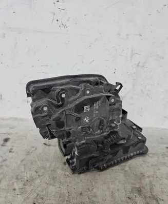 BMW X7 G07 Front door lock 9464887 19864010
