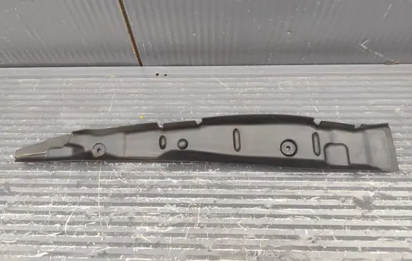 Audi Q5 SQ5 FY Fender end trim 80A821111