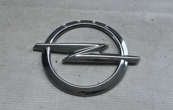 Opel Insignia B Manufacturer badge logo/emblem 39068586