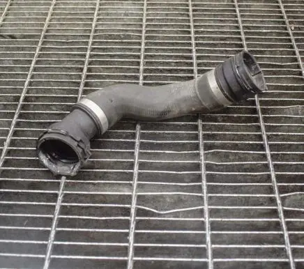 BMW 5 GT F07 Engine coolant pipe/hose 8509274