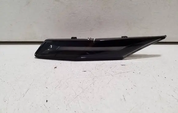 Porsche Taycan 9J1 Front indicator light 9J0953041C
