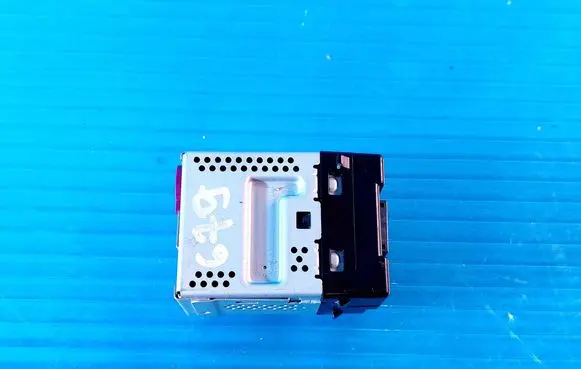 LEVC TX USB socket connector 10R053559 1E0001927AA