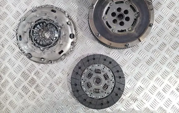 Mazda CX-5 II Clutch set kit PE4116610 PE4116610Z01 PE5116410