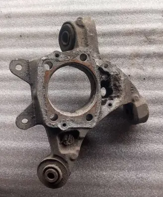 Volvo S60 Rear wheel hub 9200823