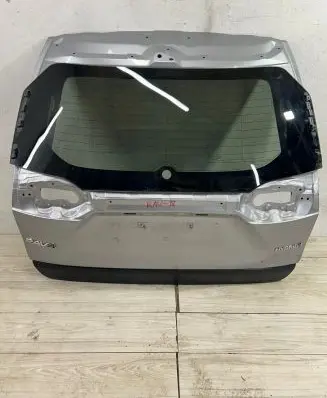 Toyota RAV 4 (XA40) Truck tailgate 