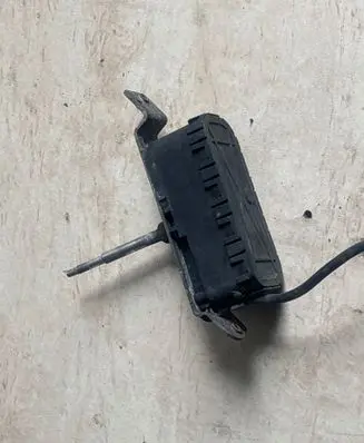 Volvo S80 Headlight wiper motor 8620953