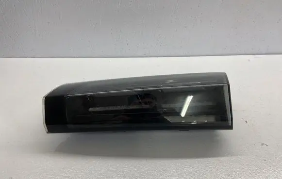 Peugeot 2008 II Tailgate rear/tail lights 9850438380