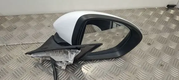 Alfa Romeo Stelvio Front door electric wing mirror