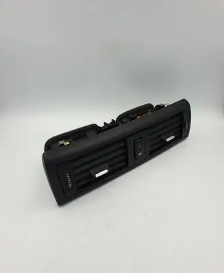 BMW 1 F20 F21 Dash center air vent grill 9205357