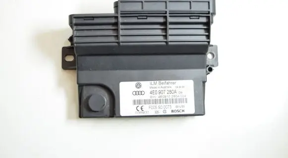 Audi A8 S8 D3 4E Other control units/modules 4E0907280A