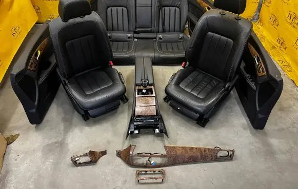 Mercedes-Benz CLS C218 AMG Seat and door cards trim set 
