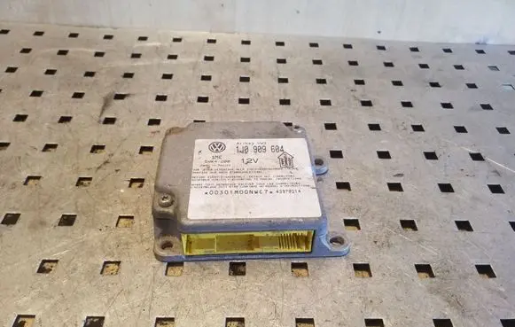 Volkswagen PASSAT B5 Airbag control unit/module 1J0909604