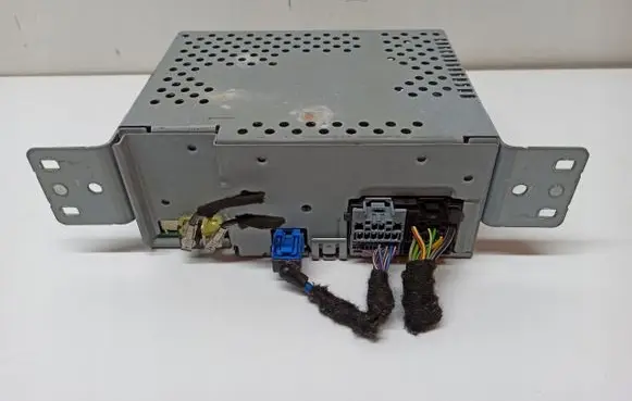 Ford Kuga I Radio/CD/DVD/GPS head unit 