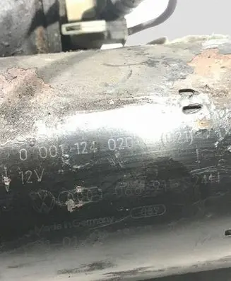 Volkswagen PASSAT B5.5 Starter motor 068911024H 0001124020