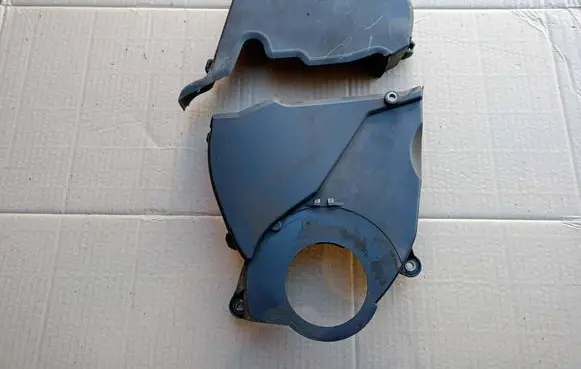 Volkswagen Golf IV Timing belt guard (cover) 036109121G