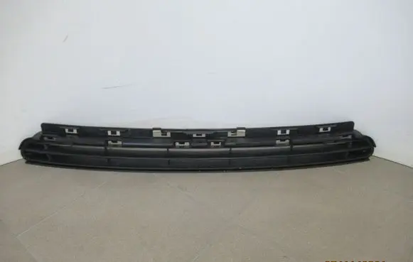 Citroen C5 Front bumper upper radiator grill 9682331677