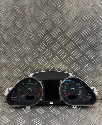 Audi Q7 4L Speedometer (instrument cluster) 4L0920985N