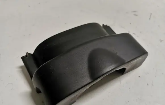 Steering wheel column trim