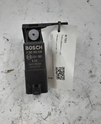Volkswagen PASSAT B6 Glow plug pre-heat relay 0281003038 20160702