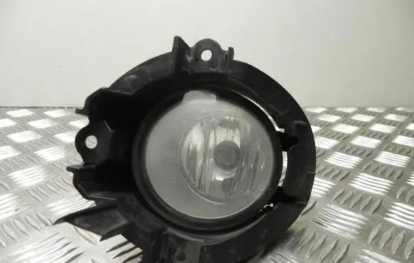Toyota Avensis T270 Front fog light 812200D042 A1024