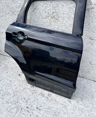 Ford Kuga II Rear door