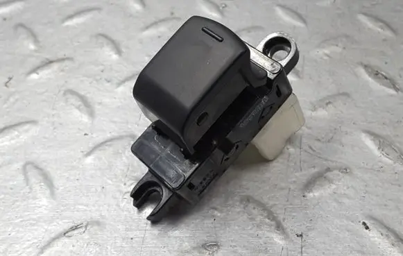 Nissan Note (E12) Electric window control switch 16Y14SN