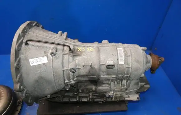 Jaguar XJ X351 Automatic gearbox 9X237000AE 1068401362
