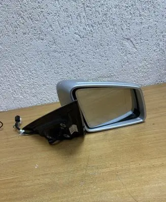 Mercedes-Benz E A207 Front door electric wing mirror A2078105116 F1635