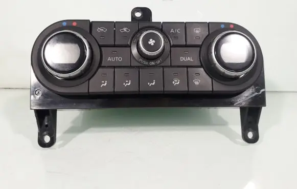 Nissan Qashqai Climate control unit 27500JD45B
