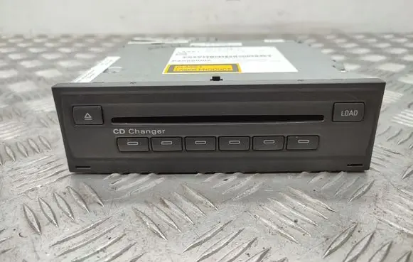CD/DVD changer
