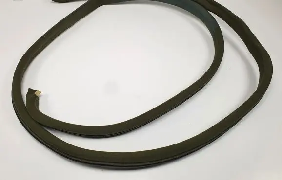 Mercedes-Benz S W126 Rubber seal rear door 