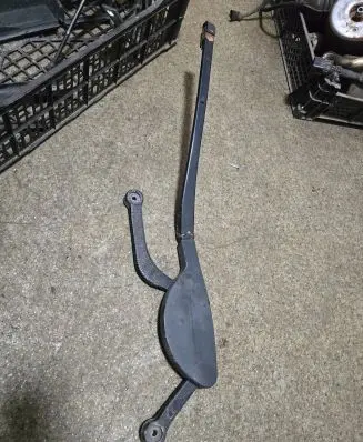 BMW 5 E39 Front wiper blade arm 102087