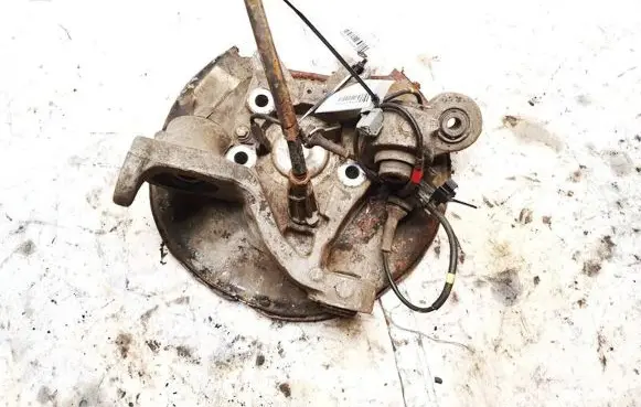 Volvo S80 Rear wheel hub 9200623