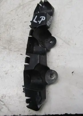 Dacia Duster II Front bumper mounting bracket 622235405R