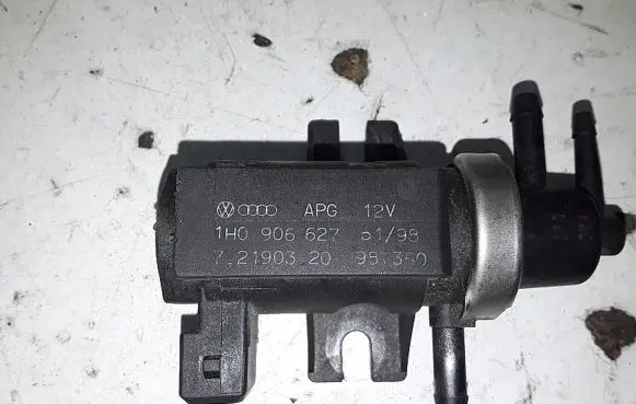 Audi A3 S3 8L Turbo solenoid valve 1H0906627