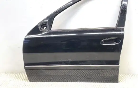 Mercedes-Benz E W211 Front door 