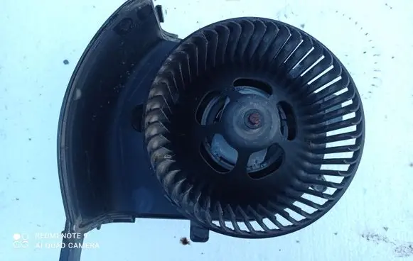 Renault Scenic II - Grand scenic II Heater fan/blower J84F666583V
