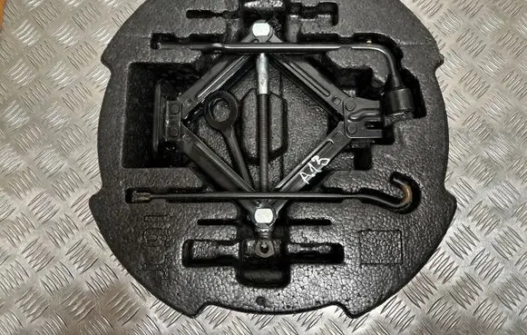 KIA Ceed Lift Jack