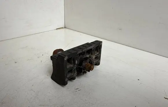Saab 9-3 Ver2 Battery bracket 12793818