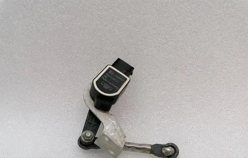 McLaren 600LT Rear air suspension level height sensor 11M0253CP