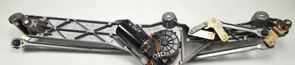 Mercedes-Benz S W220 Front wiper linkage and motor 0390241435