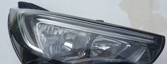 Opel Grandland X Headlight/headlamp YP00015580